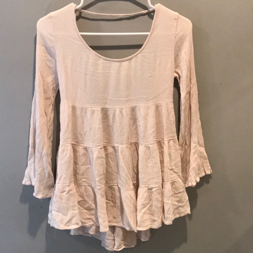 Cute shirt never worn just accidentally washed